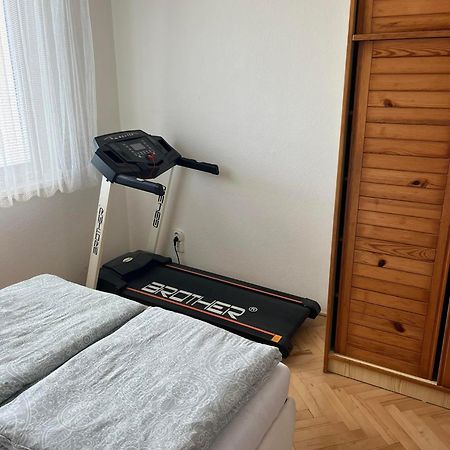 Ferienwohnung Ubytovani V Soukromi S Infrasaunou, Bezeckym Pasem A Cyklotrenazerem Jeseník Exterior foto
